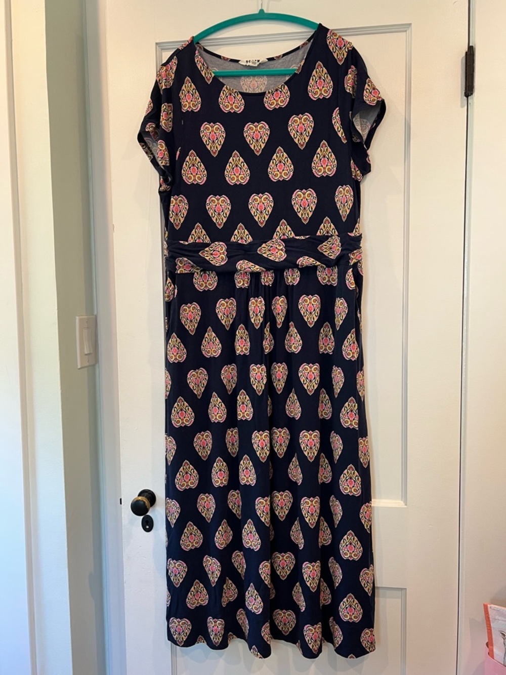 Boden (with pockets!) Amelie Jersey Midi Dress, navy floral print, size 16-18
